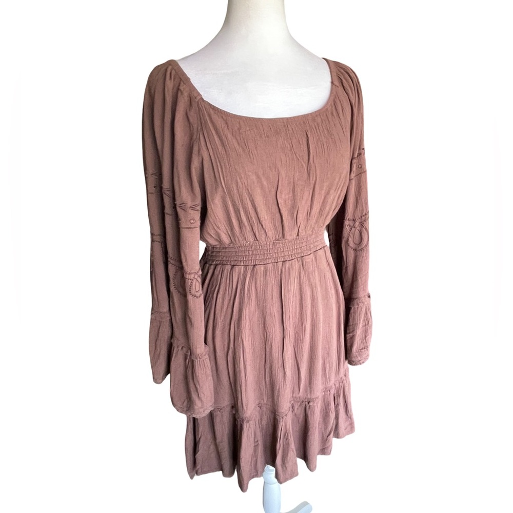 Boot Barn Shyanne Highlands Bell Sleeve Embroidered Brown Mini Dress Size Small - Picture 5 of 11